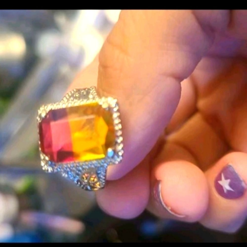 Emery ROSE Gemstone Decor Ring sz 10 - Picture 4 of 7